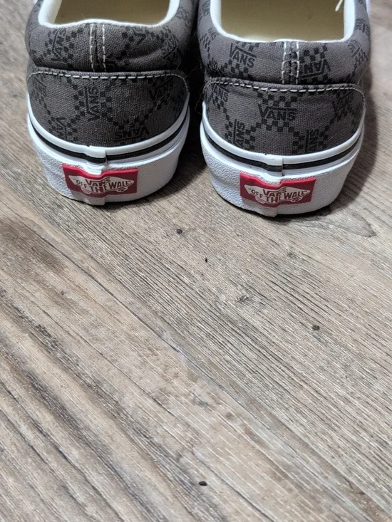 Vans Slip-On Sneakers in Gray Checker Motif - Picture 3 of 5